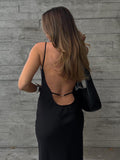 Prettyswomen- Solid Backless Long Dress