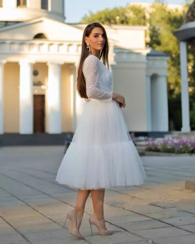 Short Wedding Dresses 2022 V-Neck Midi Length Lace Long Sleeves Beach White Ivory Dress Illusion vestido de novia