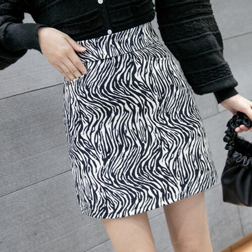 2022 Autumn And Winter New Elegant Vintage Leopard Print Slit Half-Length Skirt High Waist A- Line Hip-Wrapped Skirt Women