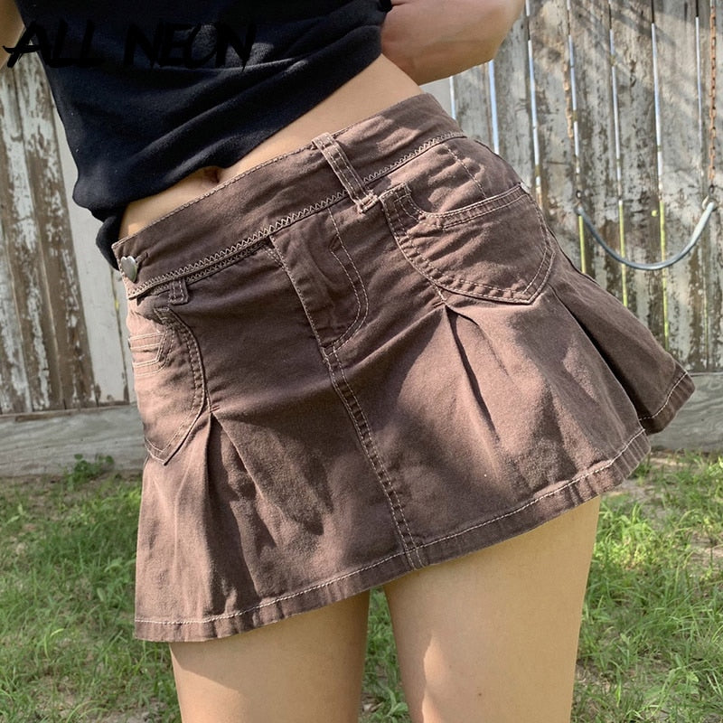 Kawaii Streetwear Brown Denim Pleated Skirts Cute 2000s Aesthetics Zipper A-line Low Waist Mini Skirt with Pockets