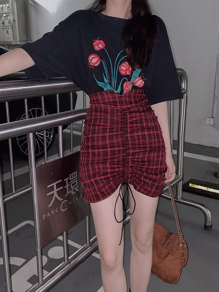 Plaid Skirt Female Summer Retro Design Sense Pleated Bag Hip Skirt High Waist Thin A-line Skirt Short Skirt  Harajuku Skirt