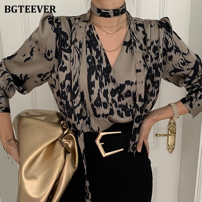 Fashion Chic V-neck Leopard Print Women Blouse and Tops 2022 Spring Long Sleeve Loose Female Shirts Blusas Mujer