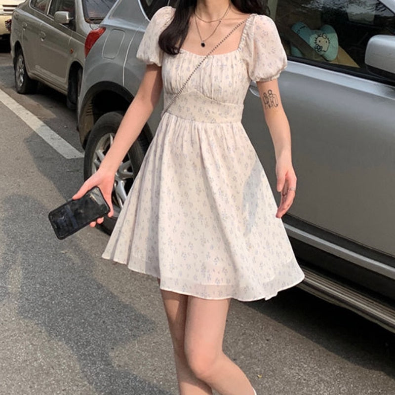 Prettyswomen Dresses Women Puff Sleeve Holiday Sundress Hollow Out Floral Design Korean Style College Lovely Simple Trendy Summer Vestidoes
